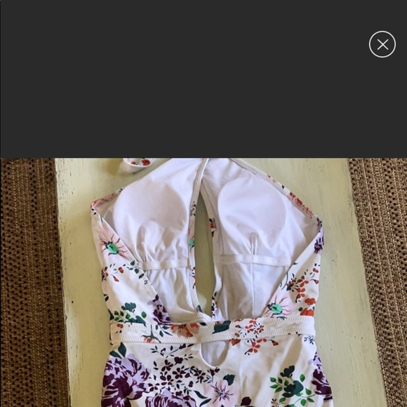 Cupshe Floral One Piece NWOT - Picture 9 of 12